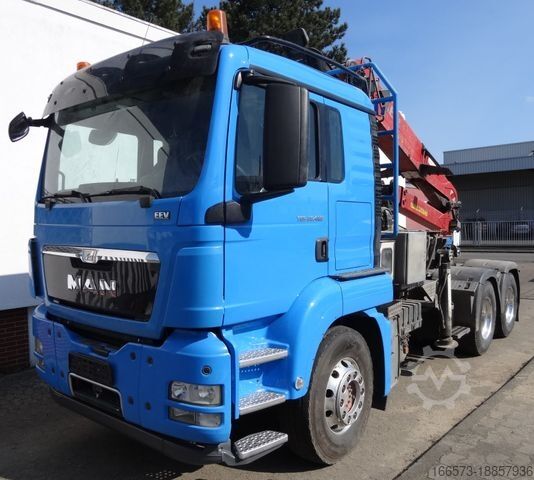 Holztransporter LKW MAN TGS 26.480 6x4 KESLA 2124