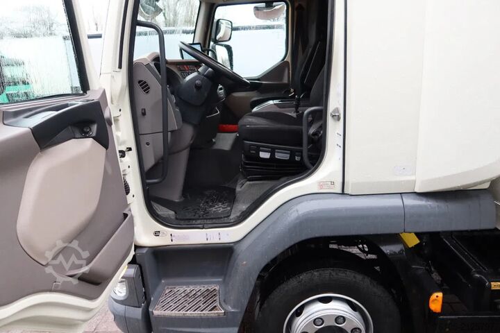 Box body DAF LF 45 .210 Bak + Dhollandia 1500 Kg klep + slaa...