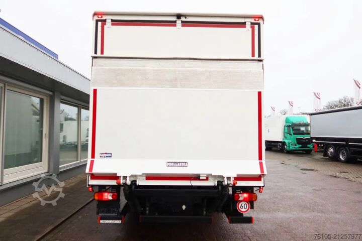 Box body DAF LF 45 .210 Bak + Dhollandia 1500 Kg klep + slaa...