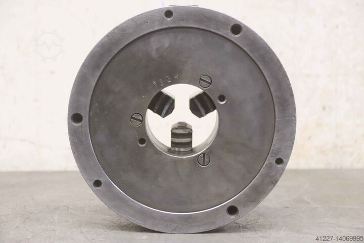 Three-jaw chuck Röhm Ø 240 mm