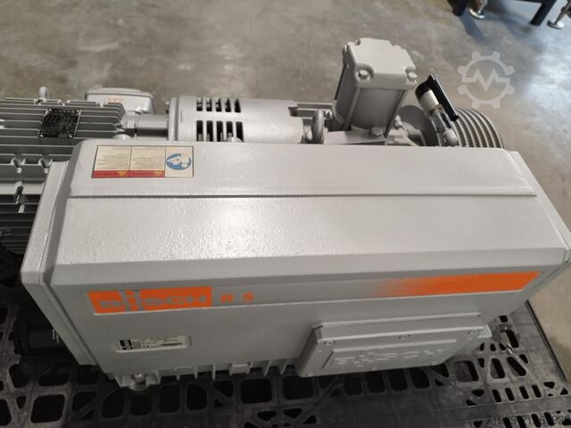Busch Vacuum Pump RA 0302 D 5Z3 CWXZ Busch RA 0302 D 5Z3 CWXZ