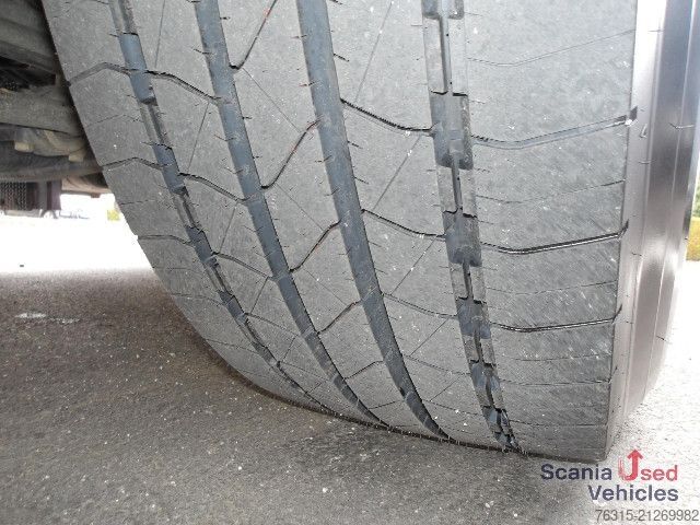 Standard tractor unit Scania R 460 NA - HYDRAULIK - HIGHLINE - ACC