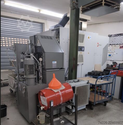 Vertikalni obradni centar HERMLE C 400 U