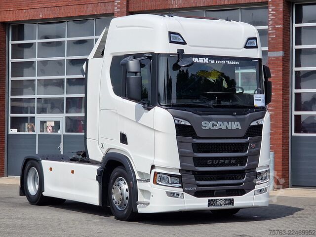 Standart-SZM Scania R460 4x2 - retarder - steel / air - fridge - ni...