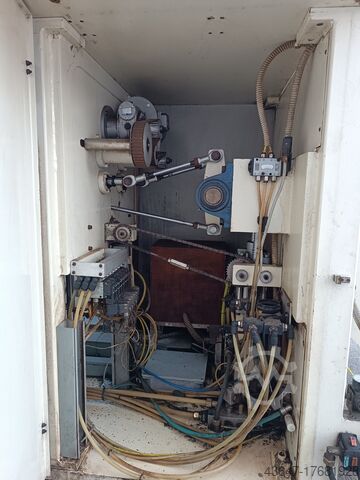 Koffie vul- en verpakkingsmachine G.Calini Vacuum 75