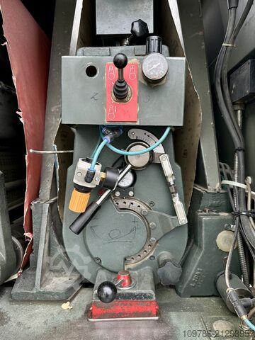 Geniş bant zımpara makinesi SANDINGMASTER Sandingmaster SCSB-2-1100