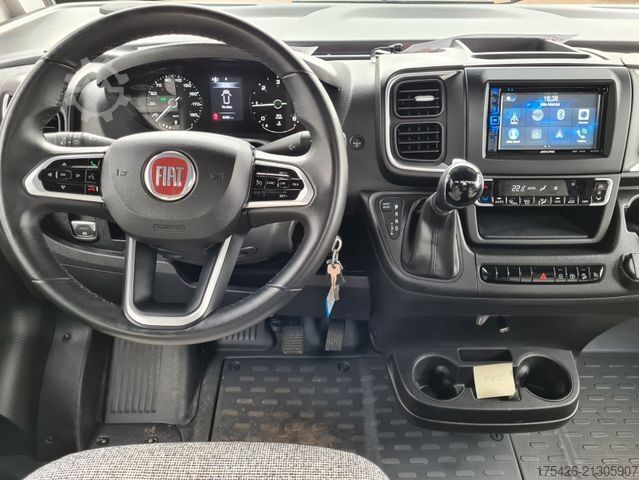 Integrated camper DETHLEFFS Trend I 7057 EB *Pakete: Family+Chassis+Two*