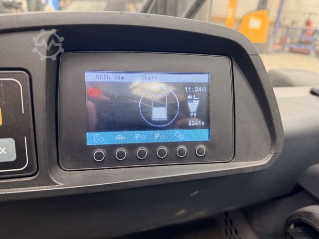 Electric 4-wheel forklift Jungheinrich EFG S50s