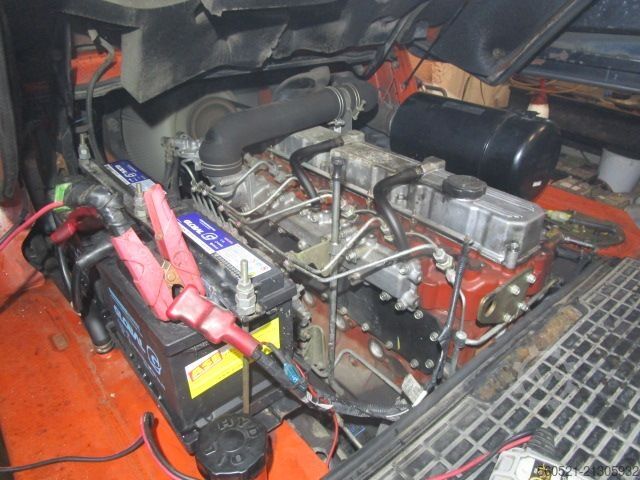 Diesel Forklift Nissan 4 Ton.-Triplex-FH 4,5m + Seitenschieber