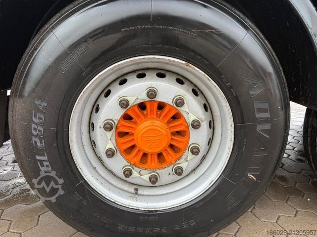 Walking floor semitrailer KNAPEN K100 Schubboden 92m³ 10mm Boden