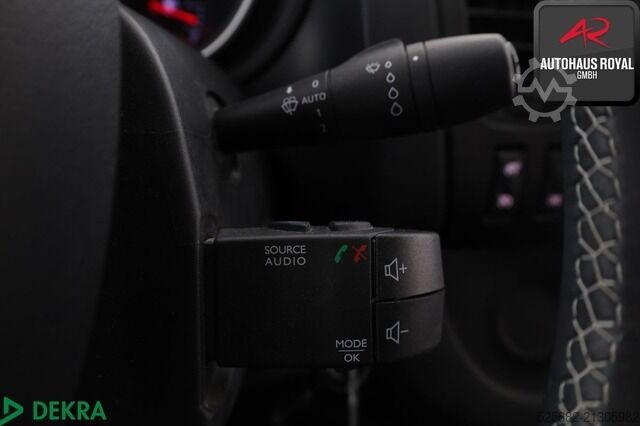 Kastenwagen renault Trafic 2.0 dCi KASTEN KLIMAANLAGE,1.HAND,RADIO