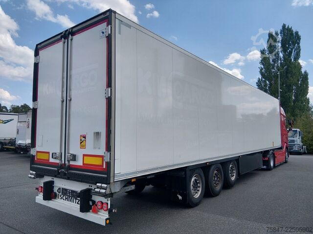 Geïsoleerde kastoplegger Schmitz Cargobull SKO 24/L - 13.4 FP Cool V7 DS/BB Pharma