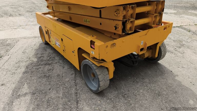 Saxlyftbord Genie GS-2046