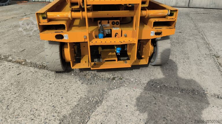 Saxlyftbord Genie GS-2046