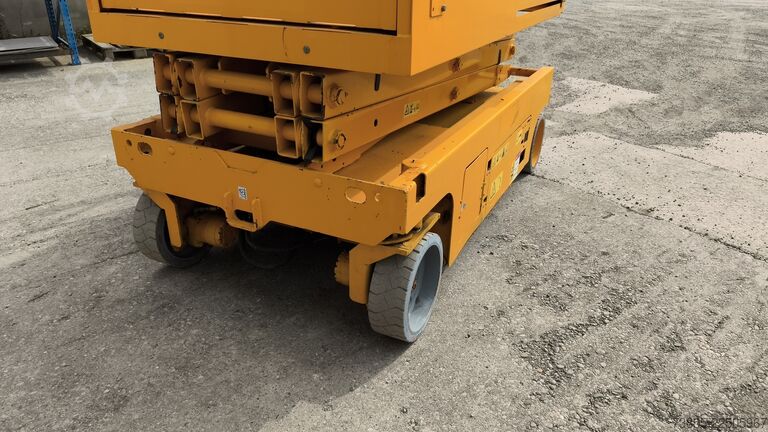 Saxlyftbord Genie GS-2046