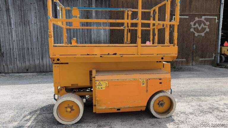 Makazasti podizni sto Genie GS-3268 DC