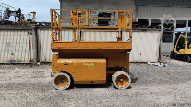 Makazasti podizni sto Genie GS-3268 DC