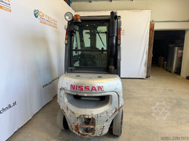 Diesel vorkheftruck Nissan Y1D2A25Q