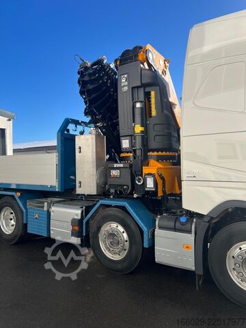 Vrachtauto met open laadbak VOLVO FH 540 8x2 EFFER Kran Sattelzugmaschine