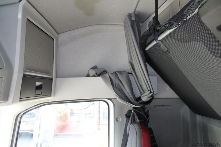 Standaard trekker Volvo FH 500 Globe   I-Park Cool   VIN: LB   3 Stück!