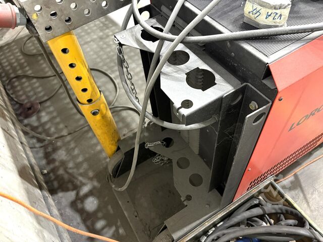 Hegesztőgép LORCH V27 AC/DC