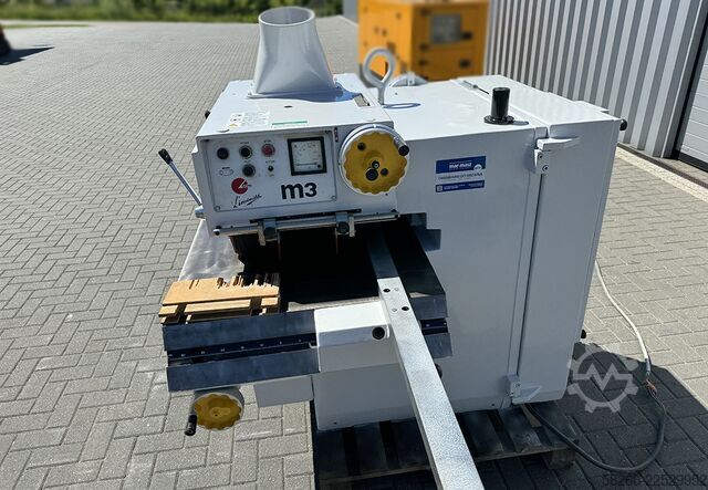 Ferăstrău multifuncțional Caterpillar SCM M3
