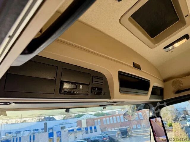  Mercedes-Benz Actros 5 / 1845 StreamSpace / 2 x Tank / Eu6d