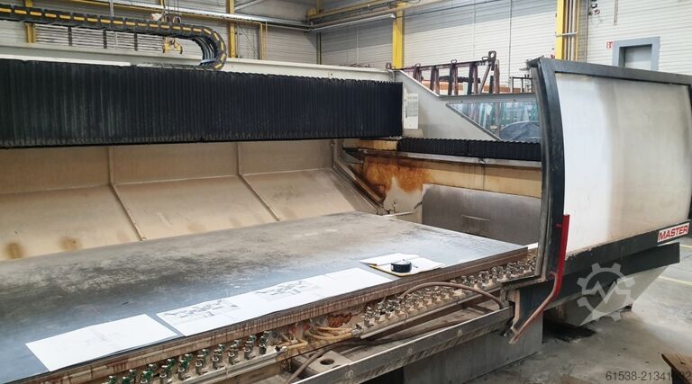 CNC-glasbewerkingscentrum INTERMAC (Biesse) MASTER 35 APERTA