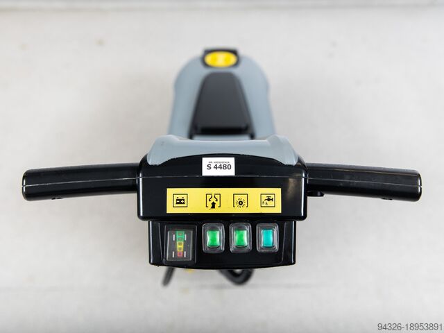 Kärcher BD 40/12 C BATERIE NOI Kärcher BD 40/12 BP PACK NEW BATTERIES