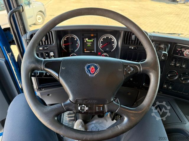 Camion ribaltabile trilaterale SCANIA P 410 8x4 Dreiseitenkipper DAUTEL