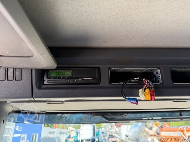 Autocarro ribaltabile SCANIA P 410 8x4 Dreiseitenkipper DAUTEL