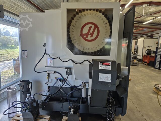 Κέντρο κάθετης κατεργασίας HAAS UMC-750