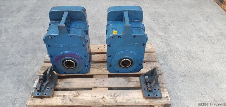 Reductores DEMAG / reductores para grúas DEMAG FG 08 - 2 Stück / AF12 - 4 Stück