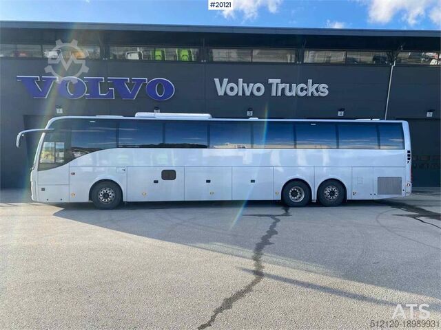Volvo 9700 B11R Touring bus with seating for 13+1 and sl Volvo 9700 B11R Touring bus with seating for 13+1 and sl