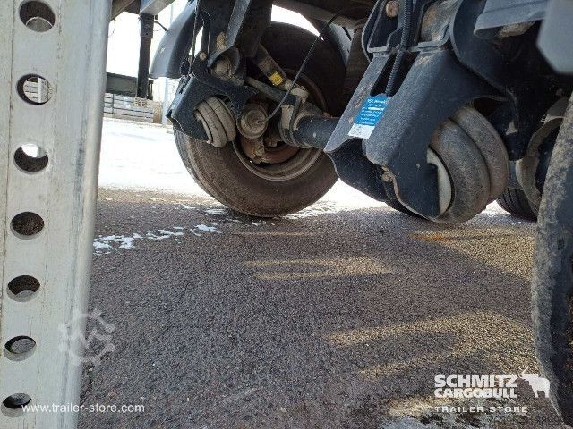 Semi-reboque basculante Schmitz Cargobull Semitrailer Tipper Steel half pipe body 25m³