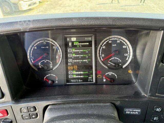 Standard-SZM Scania R450 /Kipphydraulik/Retarder/Motorschaden !