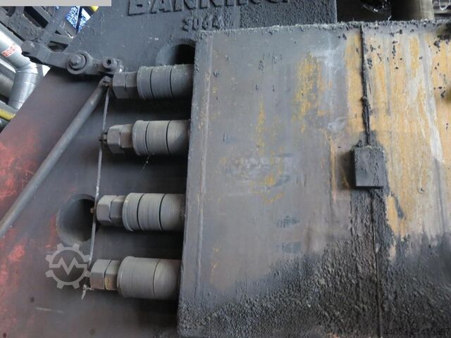 Kovački čekić BANNING 2000 kp