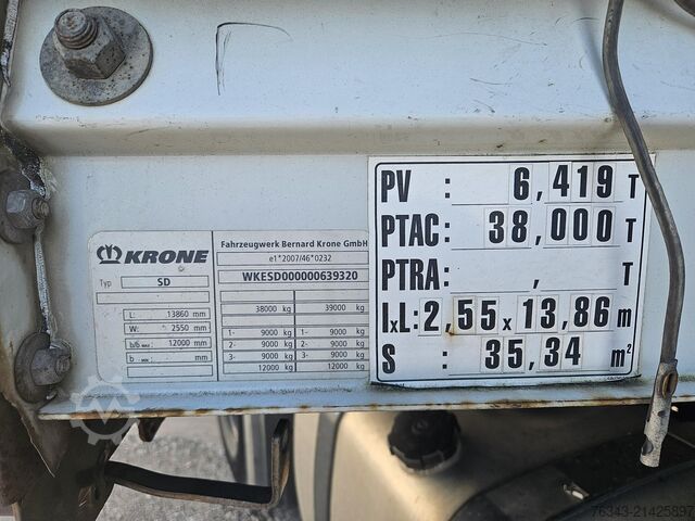 Semirimorchio con telone Krone SD