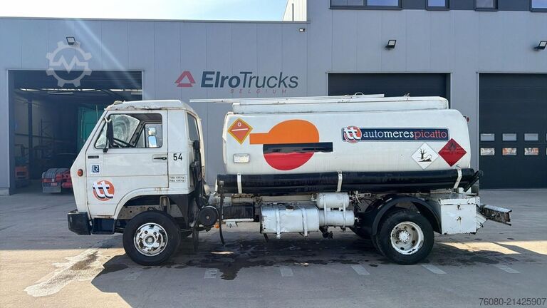 Tankwagen MAN 10.153 (7410L / STEEL SUSP. / MANUAL PUMP / POM...