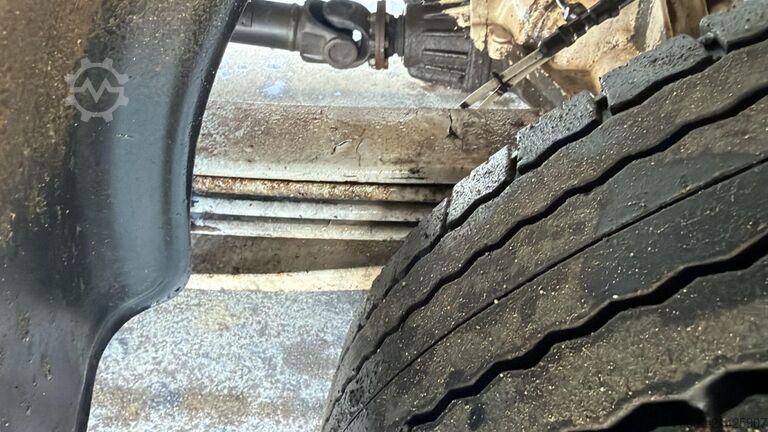 Tankwagen MAN 10.153 (7410L / STEEL SUSP. / MANUAL PUMP / POM...