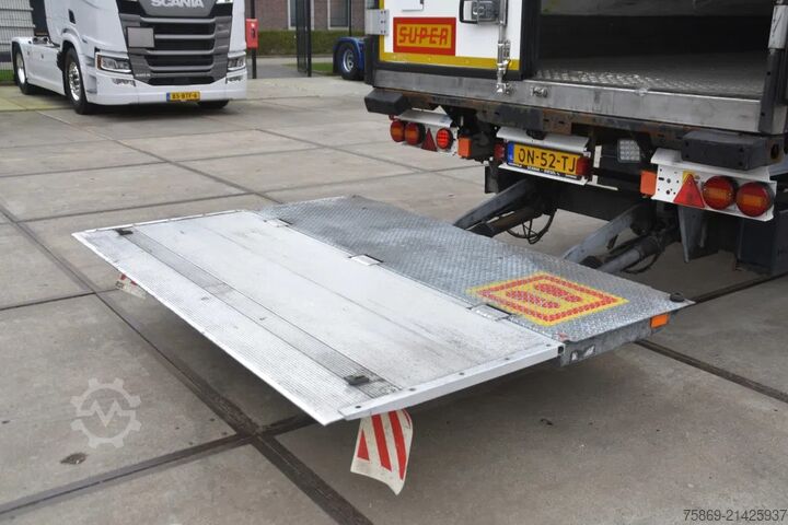 Hladnjača i zamrznuti transport Krone SD + THERMO KING SL-400e - DHOLLANDIA - SAF AXL...