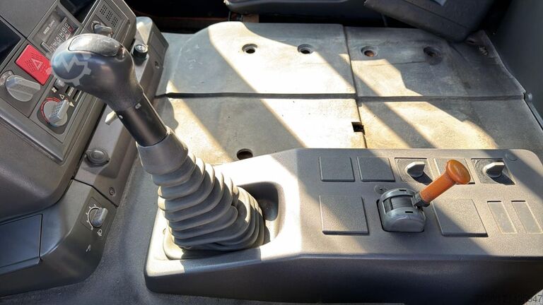 3-smerni kiper Iveco EUROTRAKKER 190E31 (BOITE MANUELLE / CURSOR 8 /...