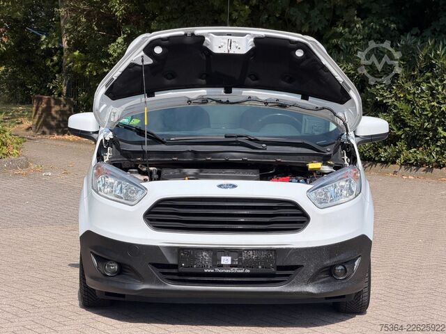 Minibusz FORD Transit Courier 1.5 TdCi L1H1 Klima Ahk Kamera