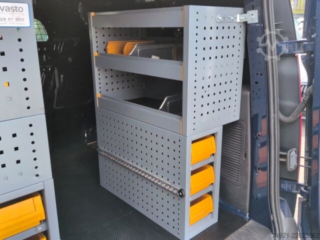 Dobozos furgon Ford Transit Connect Kasten L1 1.5D*AHK Klima Regale