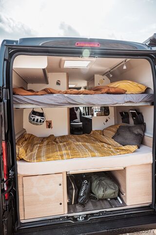 SUNLIGHT CLIFF 601 ADVENTURE MY 2027 MINI VAN WC-vel, új SUNLIGHT CLIFF 601 Adventure MY 2027
