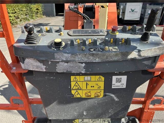 Plate-forme de travail télescopique articulée JLG 340AJ (4566)