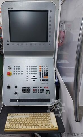 Vertikalt bearbetningscenter DECKEL MAHO DMG DMC 1035 V eco
