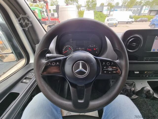 Furgoneta con caja Mercedes-Benz Sprinter 316 CDI 163 PK L2H2 EURO 6C