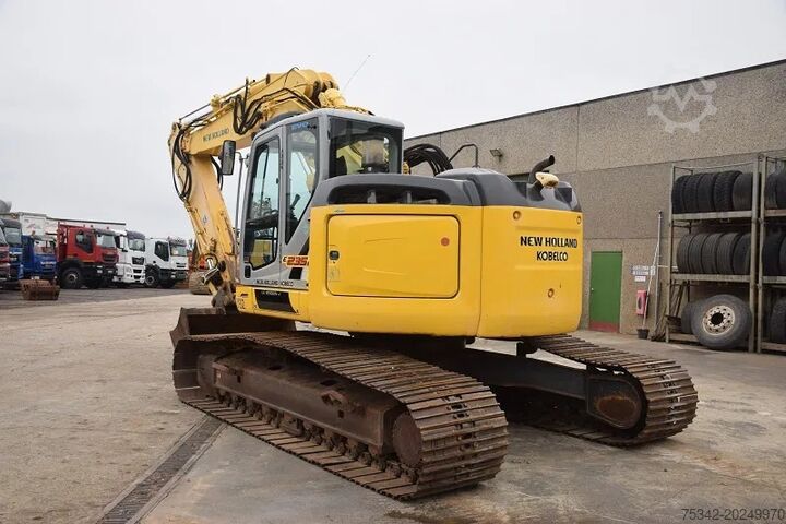 Koparka gąsienicowa New Holland Kobelco E235B SR-LCT