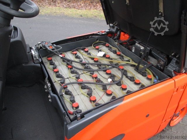 Elektrisk 4 -hjulet gaffeltruck Linde E20PL-02